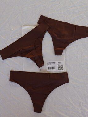 NWT Vitality Skinvisible Thong — Cocoa — Size S